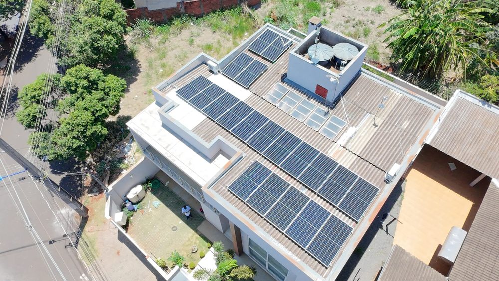 Instalação fotovoltaica residencial 3B Solar, vista aérea